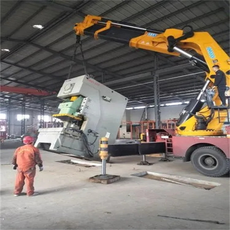 顺河回族80吨折臂吊车出租附近电话